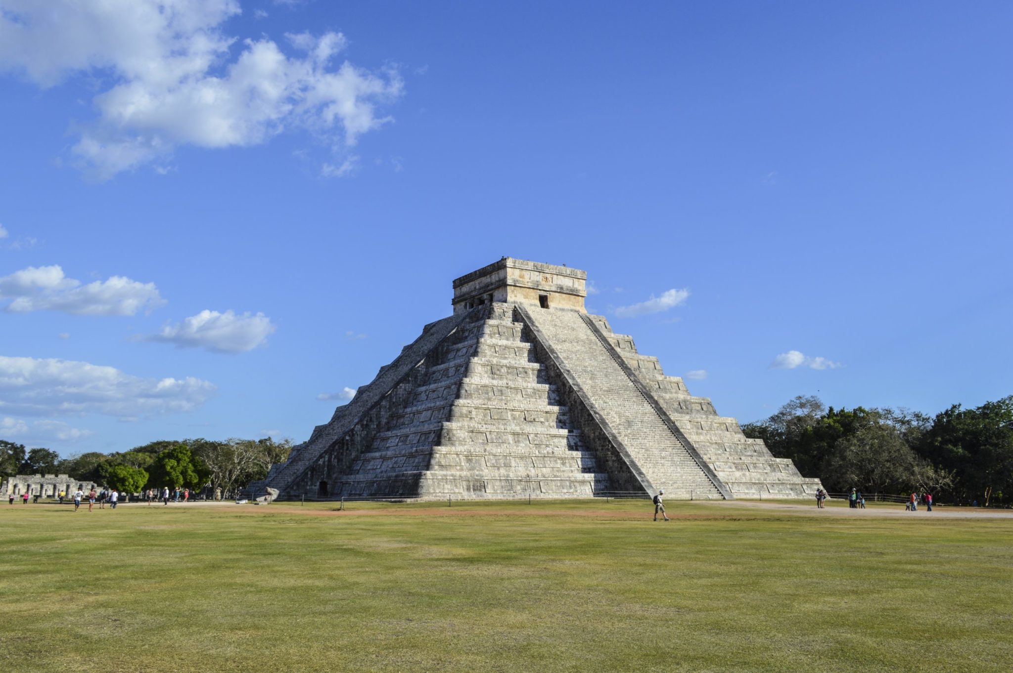 chichen itza, yucatan, pyramids